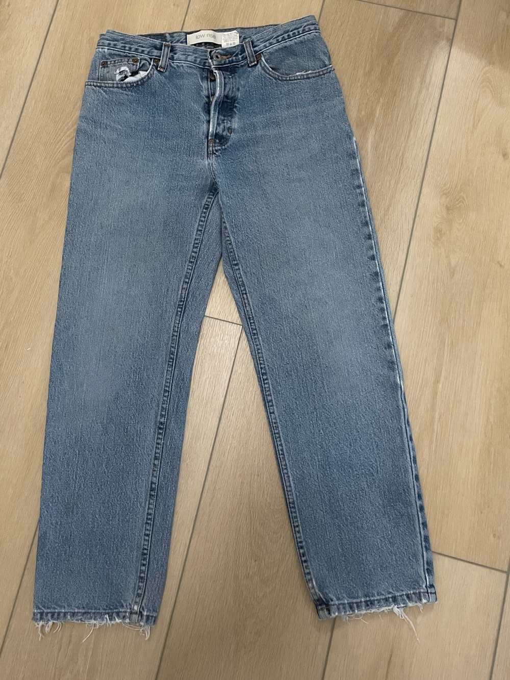 Vintage GAP Light Blue Straight-Leg Jeans Hailey Bieber x Gap style